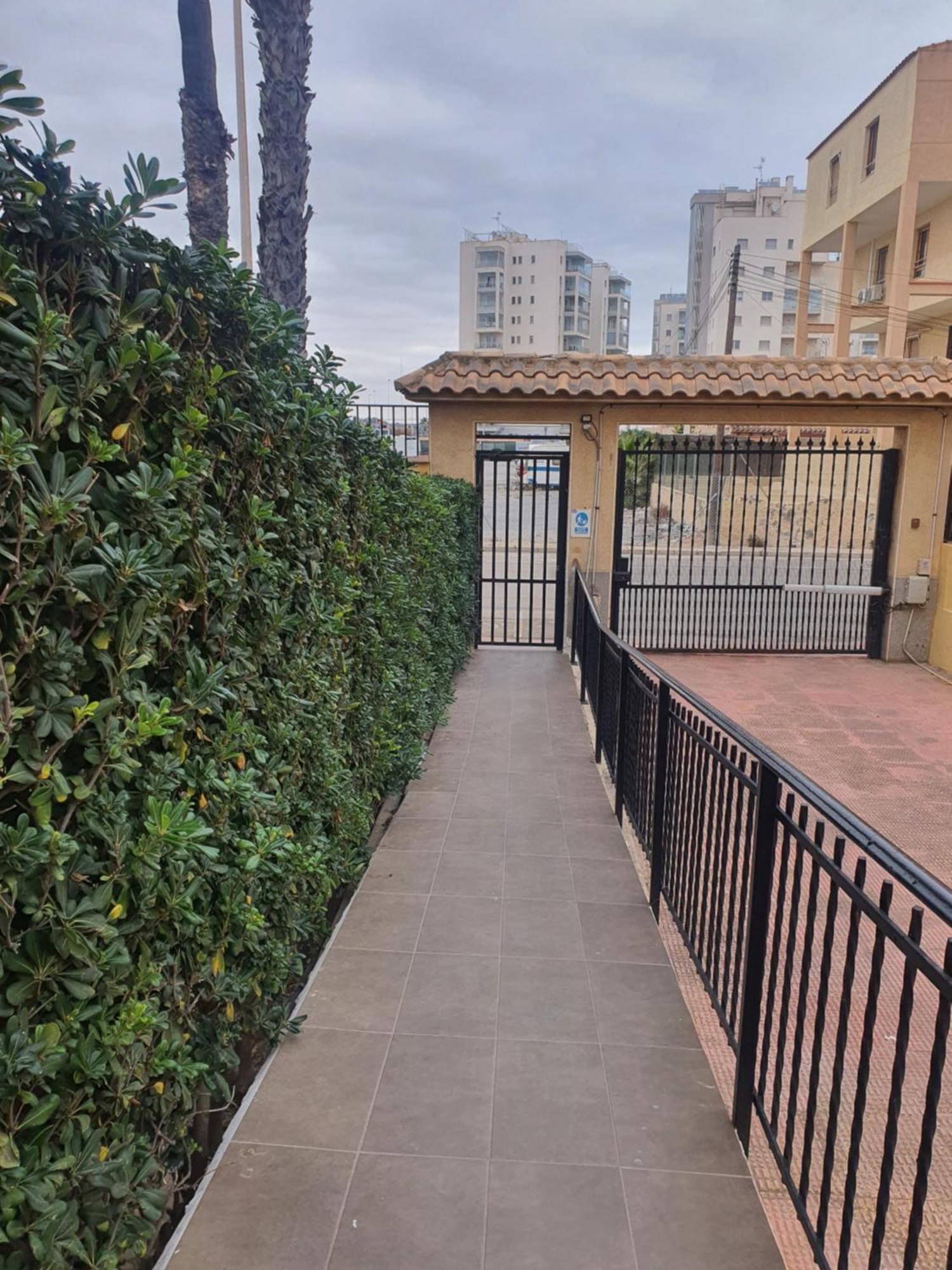 Modern Apartment Near The Beach La Mata  Extérieur photo